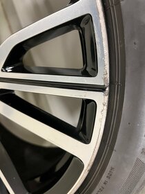 ORIGINAL SADA BMW i8 - 8