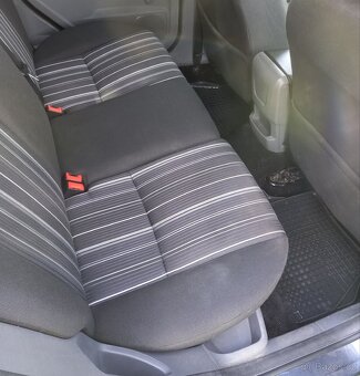 Ford focus mk2.1.6tdci 80kw rok2008 Facelift - 8