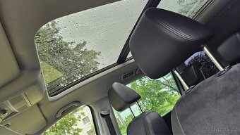 VW SHARAN 2.0 DIESEL DSG 7míst - 8