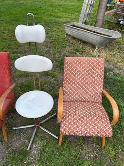 Různá RETRO křesla - cena 200-400,- za kus - 8
