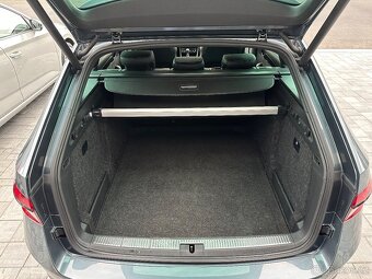 Škoda Superb SPORTLINE 2.0TDI 140kw Facelift panorama - 8