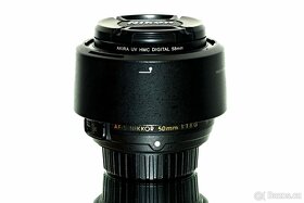Nikon AF-S Nikkor 50mm f/1,8G + UV filtr TOP STAV - 8