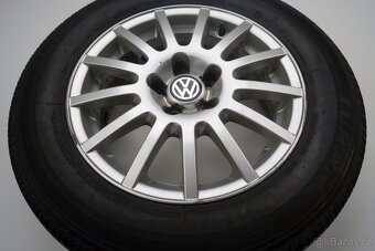 Volkswagen Bora Golf - Originání 15" alu kola - Letní pneu - 8