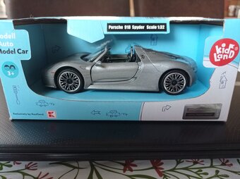 Modely aut 1:32 Audi, Mercedes, BMW, Porsche - 8