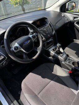 Ford focus 1,0 ecoboost 74Kw rok.2014 - 8