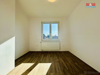 Pronájem bytu 3+1, 78 m², Klatovy, ul. Měchurova - 8