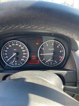 BMW X1 - 8