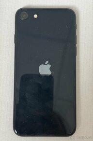 iPhone SE 2020 Red a SE 2022 Black - 8