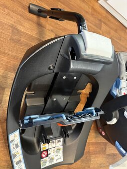 cybex gold aton 5 šeda + základna - 8