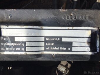 Prodam Chevrolet CAMARO V8,R-1988,Automat,2,8i - 8