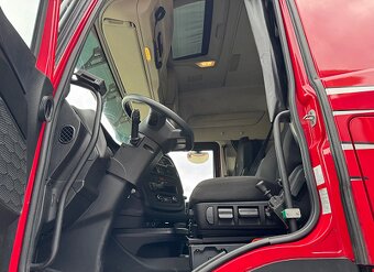 Iveco S-WAY 570 6x2 - tahač návěsů + hydraulika - 8