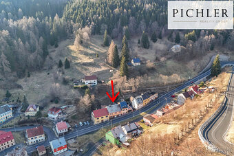Prodej rodinného domu/chalupy 203 m2 s garáží a pozemky 5496 - 8