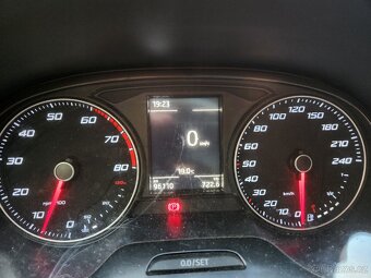 Seat ibiza 2016 - 8