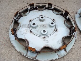 Poklice Ford, 98AB-1130-JB - 8