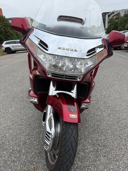 Honda GoldWing SE - 8