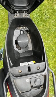 Skútr Yamaha Vity 125 - 8