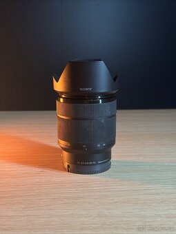 Sony A7 II set - 2 objektivy, mikrofony, filtry sd karta - 8