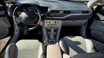 Citroen C5 X7 3.0i 155KW V6 Automat Kombi - 8