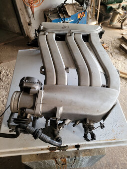 VW díly motoru V5 10v - 8