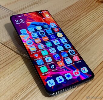 Xiaomi Mi 11 5G-6,81”120Hz,8x2,84GHz,8+8/256GB,108+13+5Mpx - 8