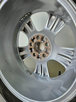 Orig. Ford 5x108 Zimní 215/60/16 - 8