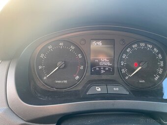 Rapid 1.2 pouze(102600km) Servisni kniha - 8