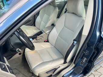 Volvo S60 2.4 D5 136kW - díly z vozu - 8