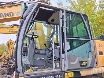 NEW HOLLAND MH PLUS 4X4 - 8