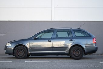 Škoda Octavia Combi 2.0 FSI Ambiente - 8