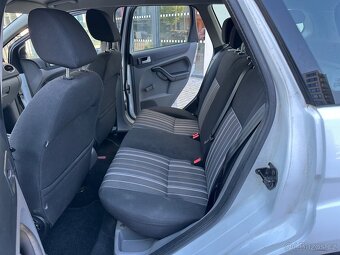 Prodám: Ford Focus Facelift kombi 1.6 TDCi R.V 2010 - 8
