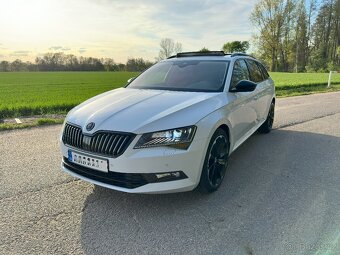 Škoda Superb Combi 2.0 TDI 110kW Laurin & Klement - 8