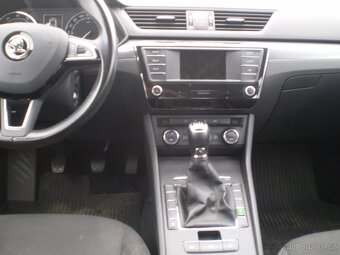 Škoda Superb 1.4 TSI - 8