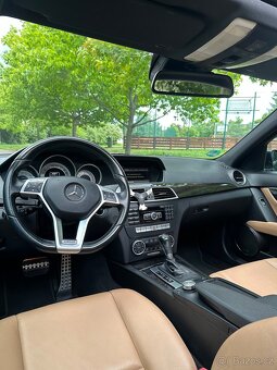 Mercedes Benz c-class c300 - 8