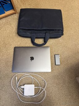 MacBook Pro 2017 touch bar - 8