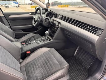 VW Passat B8 Sedan Limuzín limuzína rok 2022 - 8