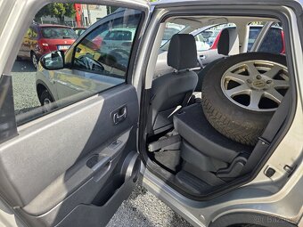 Nissan Qashqai
2.0 i 7 míst 104KW Panorama - 8