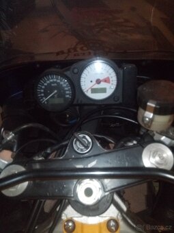 SUZUKI GSX-R 600 SRAD - 8