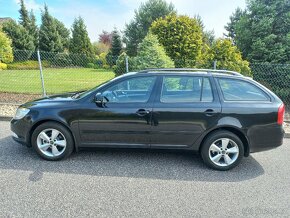 Prodám vůz Škoda Octavia 2 1.9tdi pd combi FACELIFT černá - 8