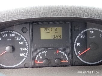 FIAT DUCATO2,2JTD 11 skříňový 6-ti místný - 8