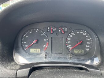 Golf 4 - 8