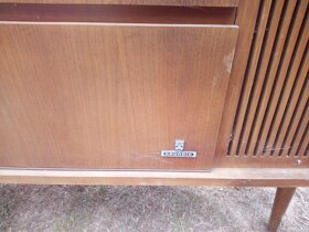 Strare rádio Grundig. - 8