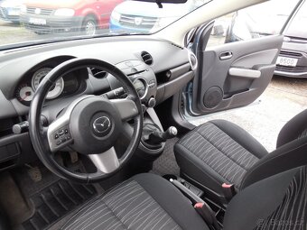 Prodám Mazda 2 ,1.4i,63kw 2.maj - 8