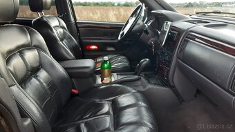 Jeep Grand Cherokee 4.7 V8 - 8
