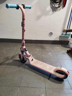 Dětská elektrická koloběžka ninebot zing 8 - 8