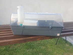 Prodám plastový box 70cm - 8