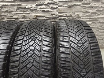 17" Originál VW Gavia 5x112 zimni pneu 5-7mm - 8