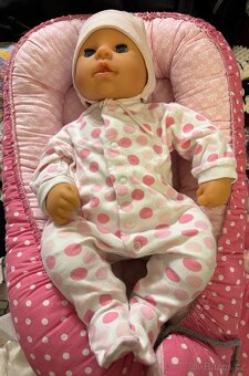 Hnízdečko s peřinkami pro panenky - 8