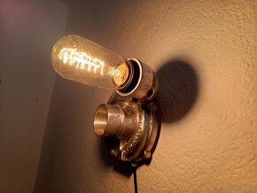 Nástěnná lampa Turbo kompresor - Autonábytek Kovář - 8
