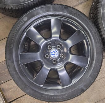 prodám veškeré ND z VW Golf 4 ,VW Bora - 8