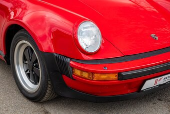 Porsche 911 SC - 8